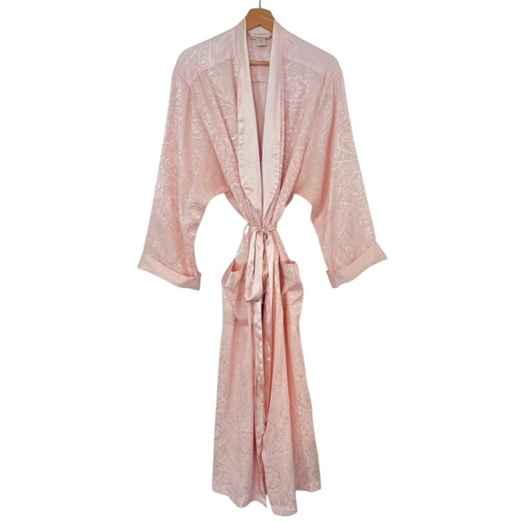 VICTORIA’S SECRET Vintage Gold Label Silky Paisley Pink Robe Size M - Picture 2 of 14